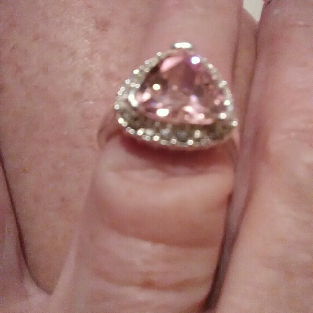 Rings - Picture 5 of 6